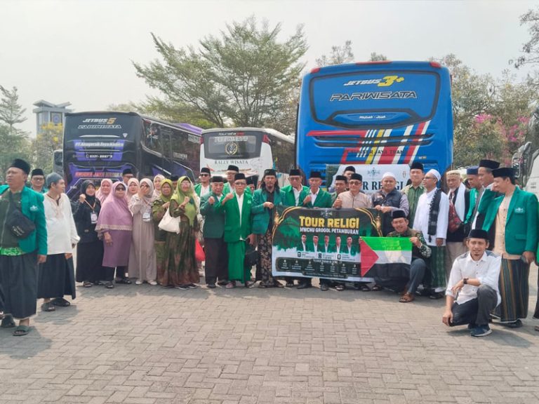 Pererat Silaturahmi, MWCNU Grogol Petamburan Gelar Tour Religi Ziarah Makam Wali ke Jawa Timur Hari Ini